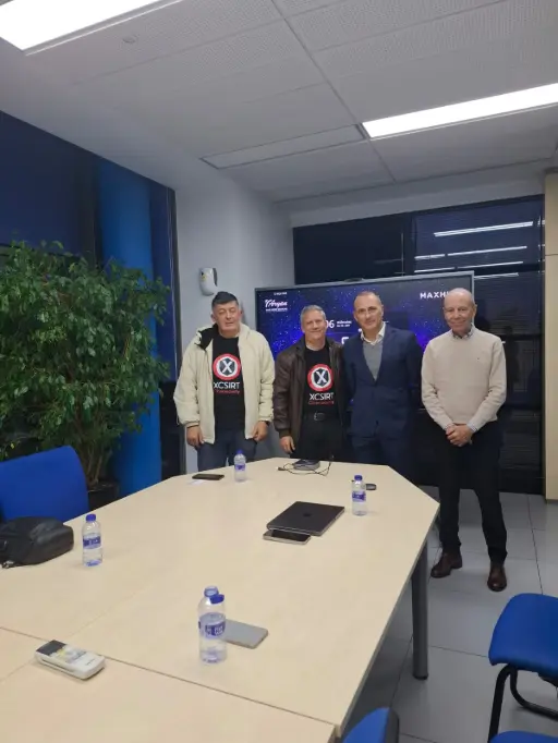 Visita Equipo XCSIRT a ARYAN VAD